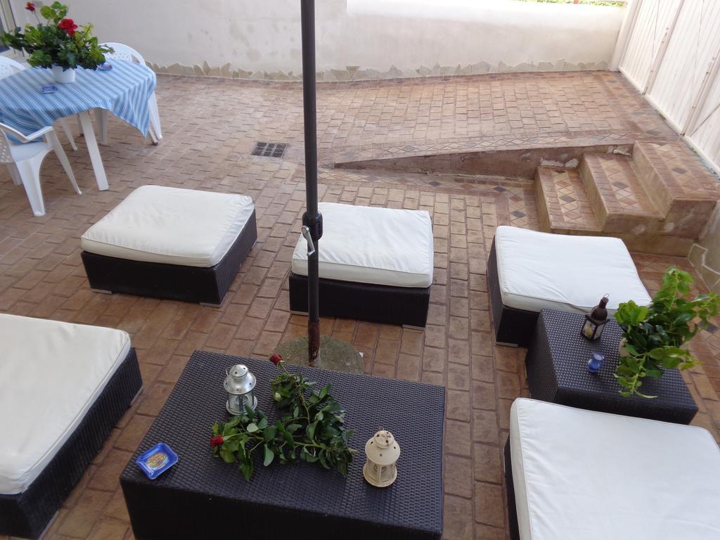 Un Tuffo Alla Scala Dei Turchi Bed & Breakfast Realmonte Exterior photo